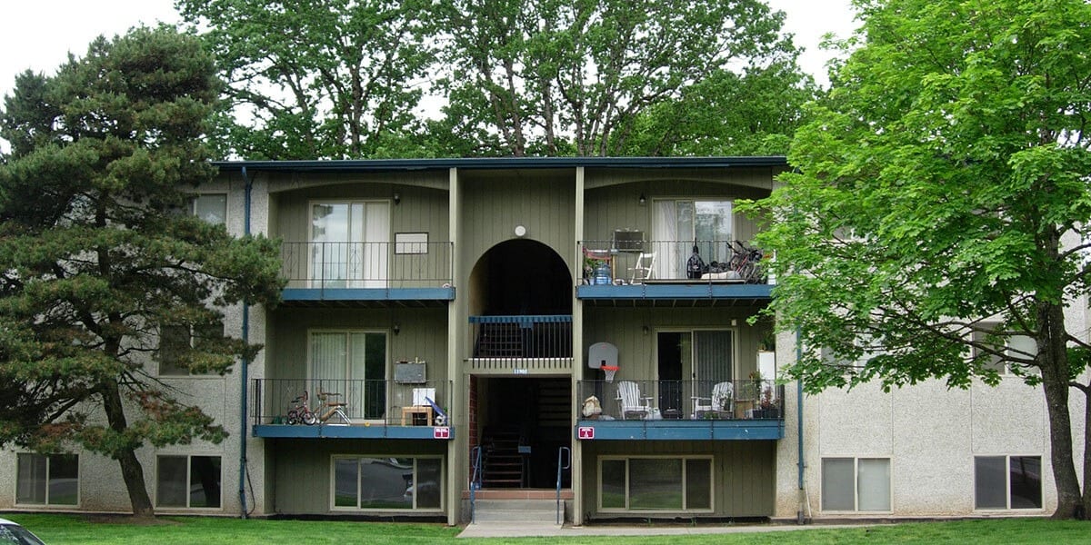 Greenburg Oaks Apartments